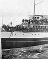 Photo du navire à vapeur ISLANDER quittant Vancouver, en Colombie-Britannique, à destination de Skagway Bay, en Alaska, en 1897